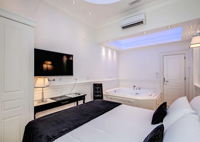 Dei Quiriti Hotel 3*