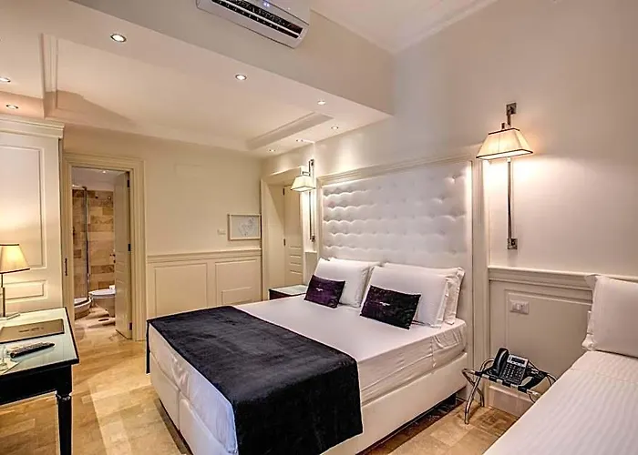 Dei Quiriti Hotel 3*