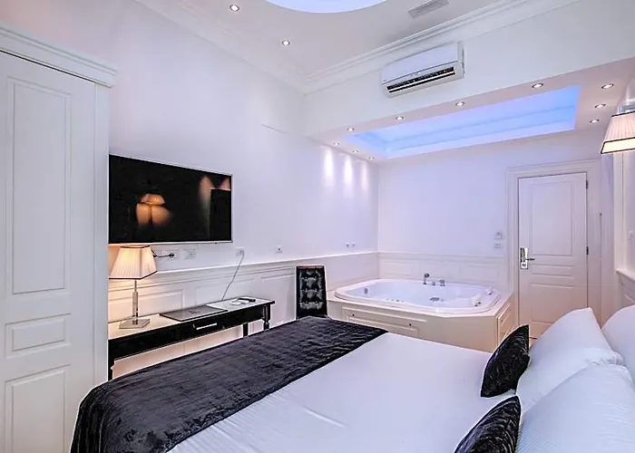 Dei Quiriti Hotel 3*