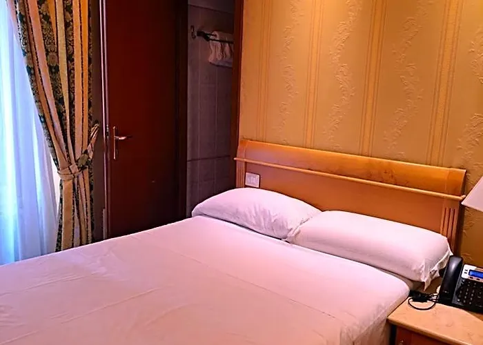 Dei Quiriti Hotel 3*