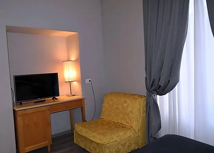 Hotel Dei Quiriti 3*