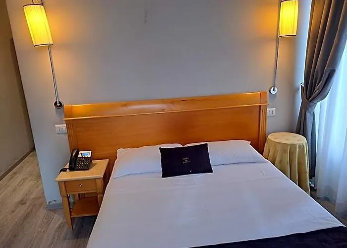 Dei Quiriti Hotel 3*