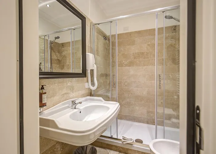 Hotel Dei Quiriti 3*