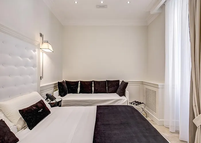 Hotel Dei Quiriti 3*